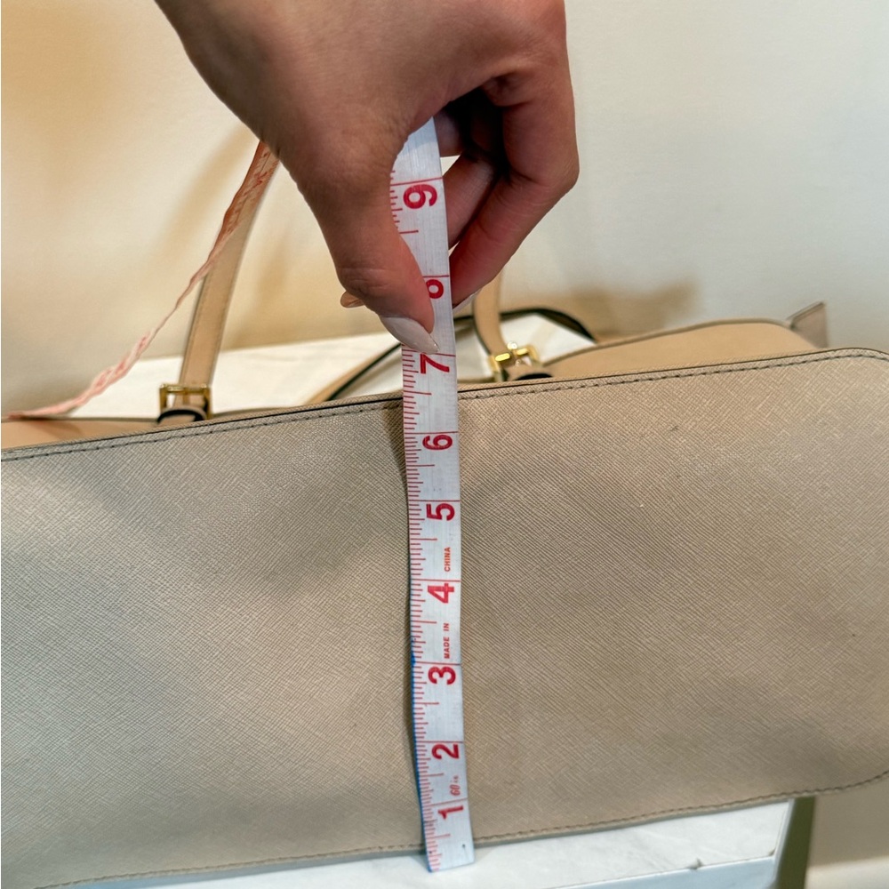 Michael Kors Pale Pink Leather Tote Bag - Picture 9 of 9